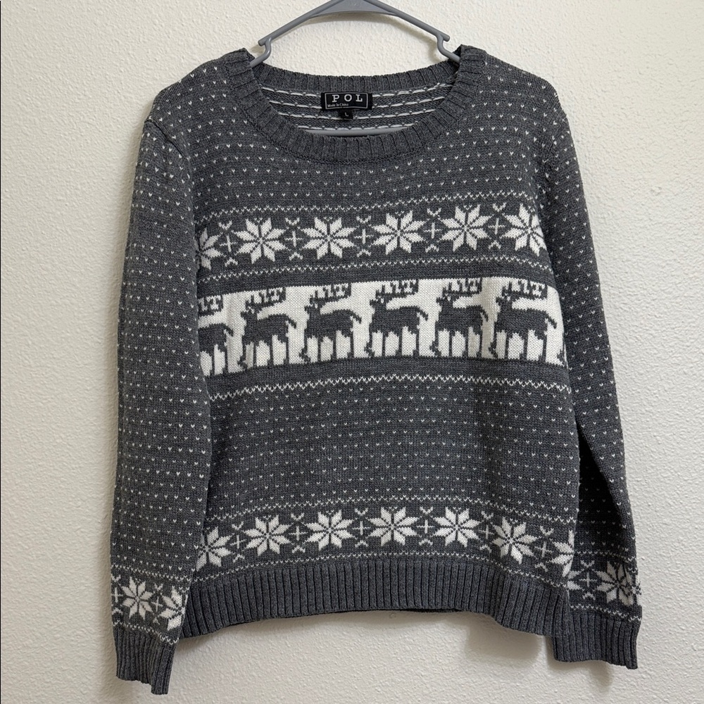 POL Nordic Reindeer Sweater - Picture 2 of 7